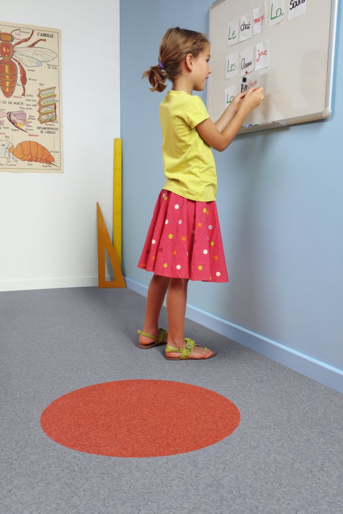 ჰომოგენური აგებულების იატაკი